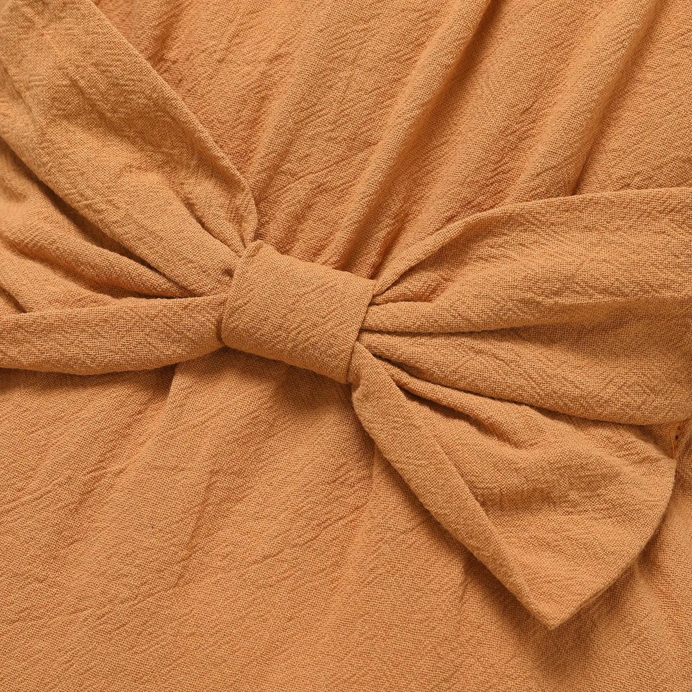 100% Cotton Solid Bowknot Decor Long-sleeve Baby Romper