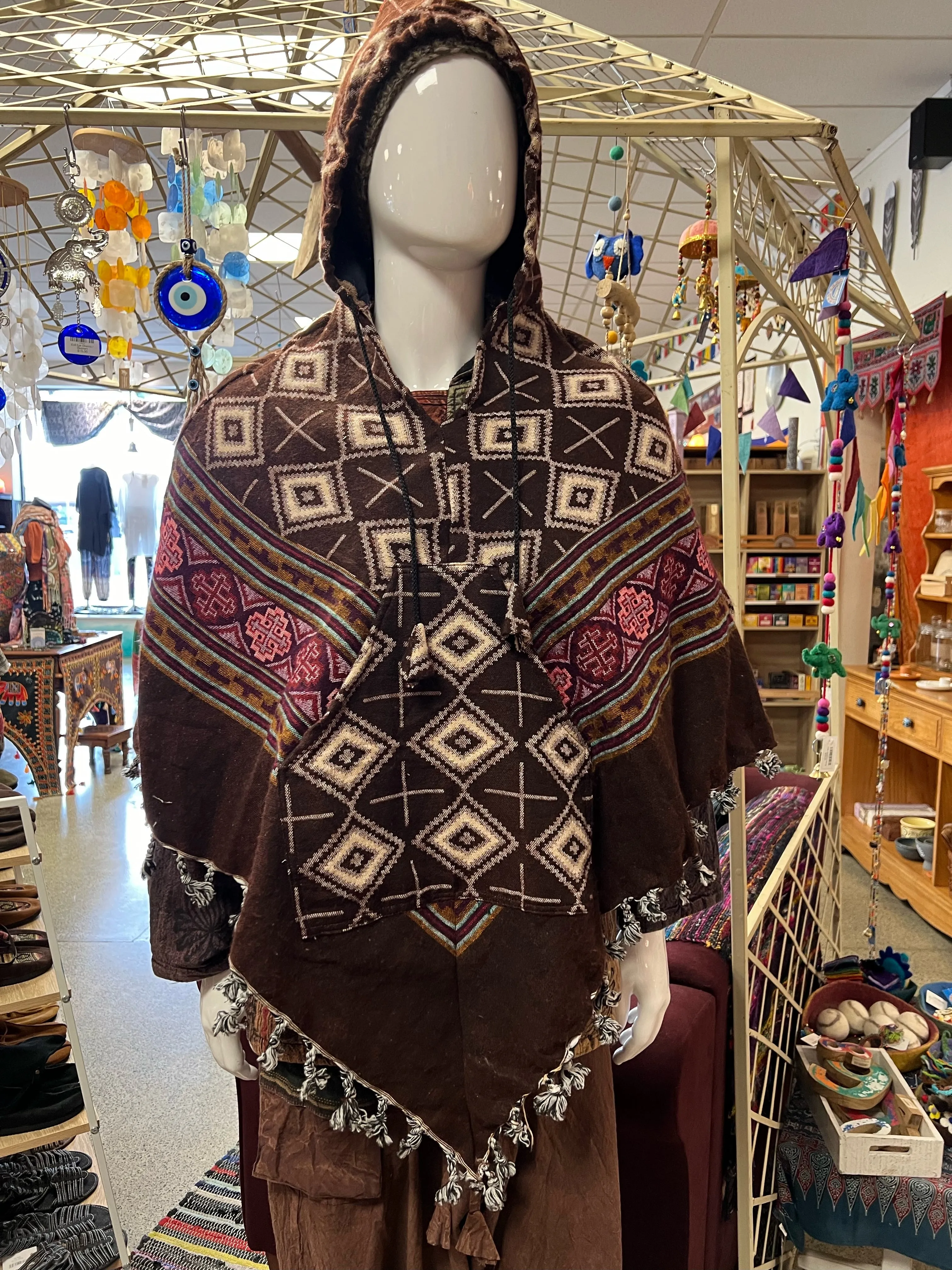Diamond Toosha Jaal Poncho