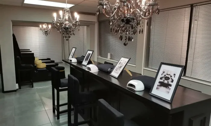 Glow Combo – Dermaplaning, and Microneedling at Coco Vogue Beauty Bar, Tygervalley