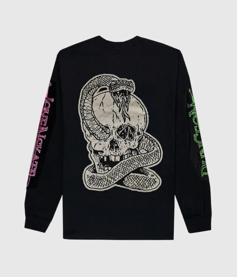 Lovenskate x Dungeon Longsleeve pocket Tee Black