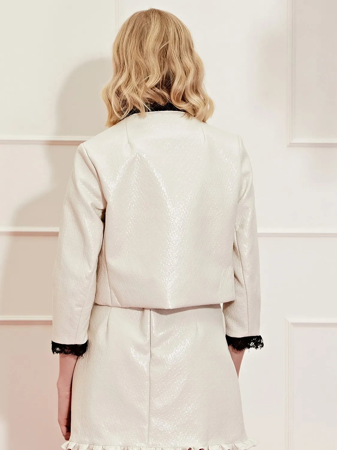 <b>DREAM</b> Knoxville Vinyl Crop Jacket
