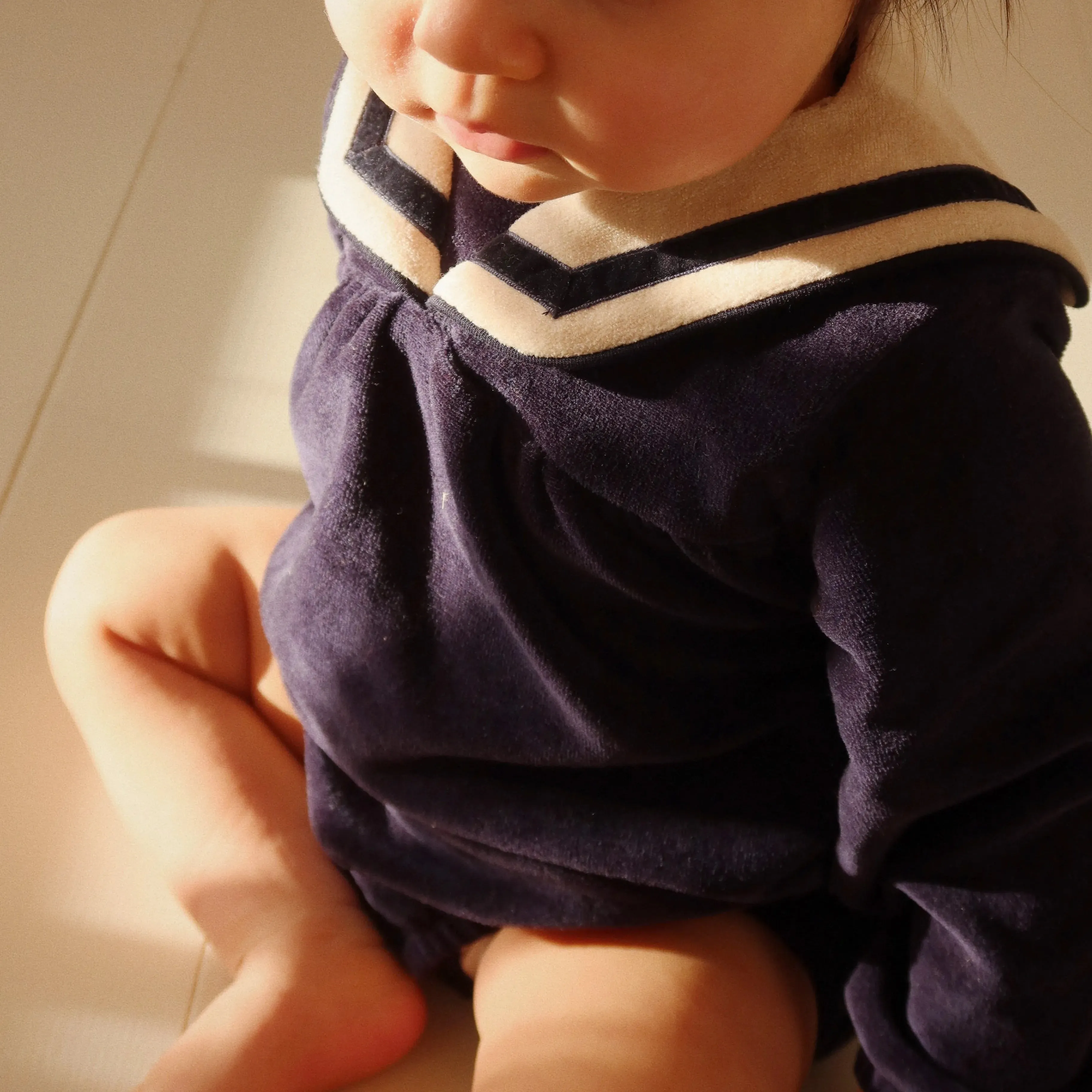 Matelot Velvet Baby Sailor Collar Romper (Navy Blazer)