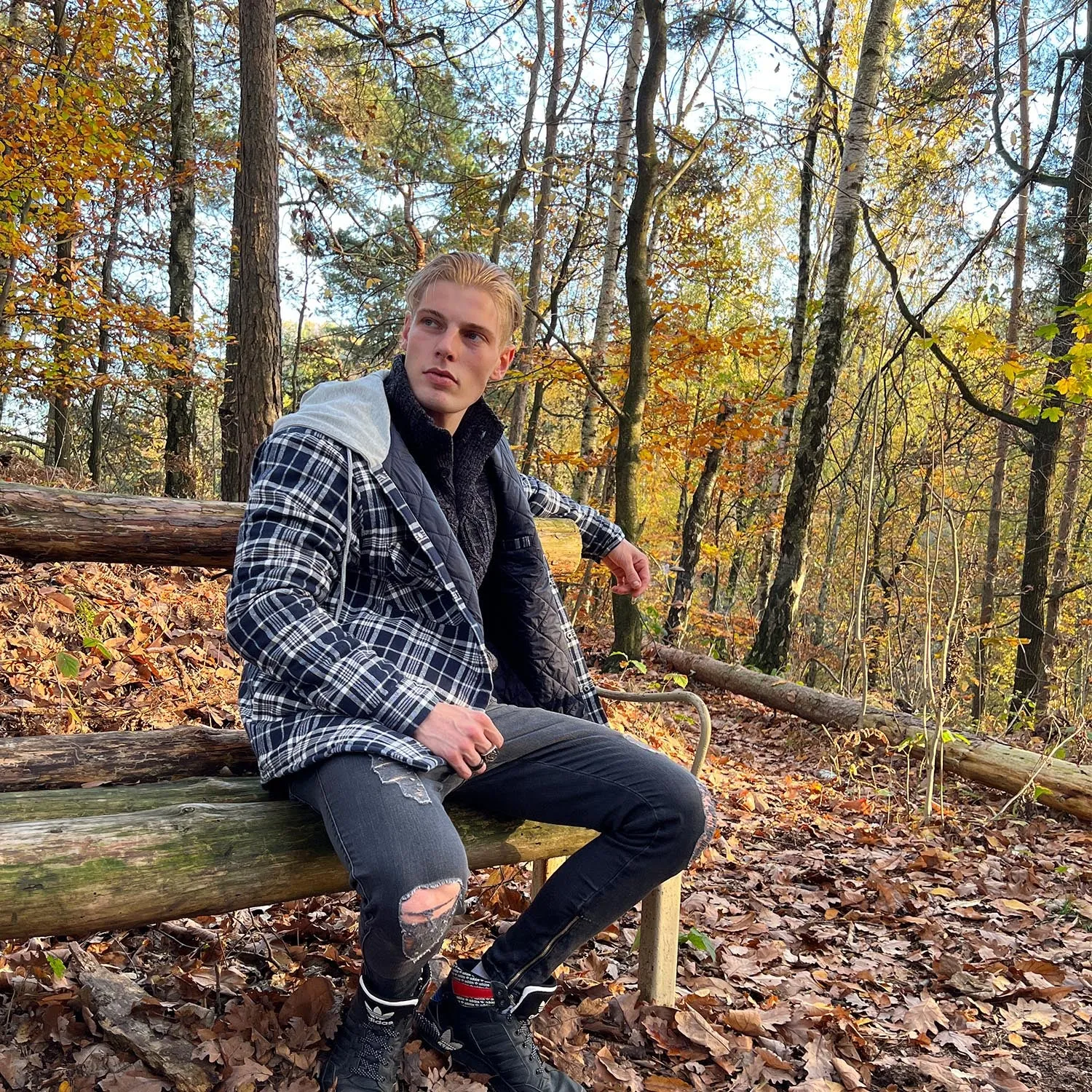 Men's Quilted Flannel Jacket with Hood - Warm Cotton Button Down for Cold Weather Casual Style