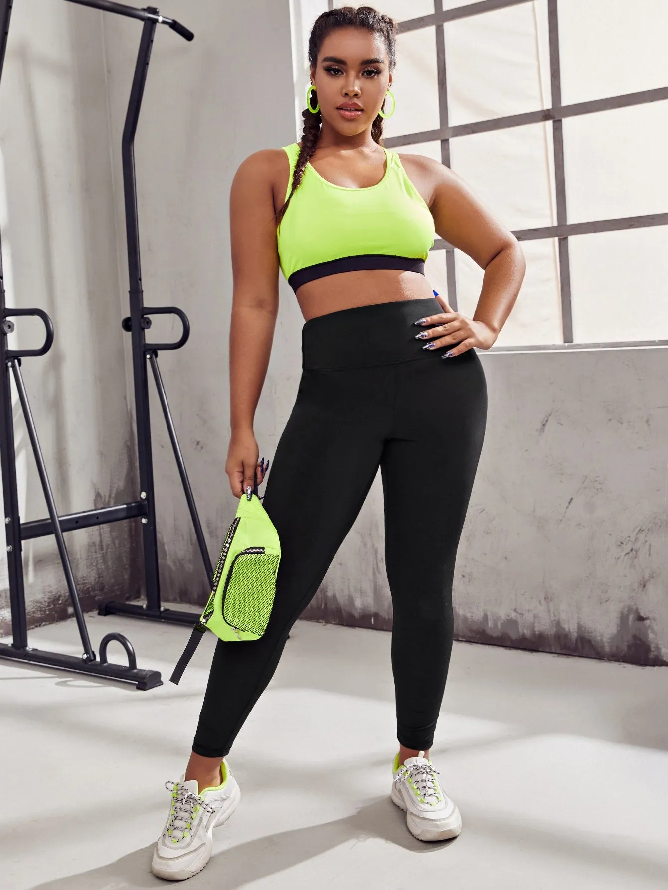 Plain Criss Cross High Waist Cropped Plus Size Sports Leggings & Pants