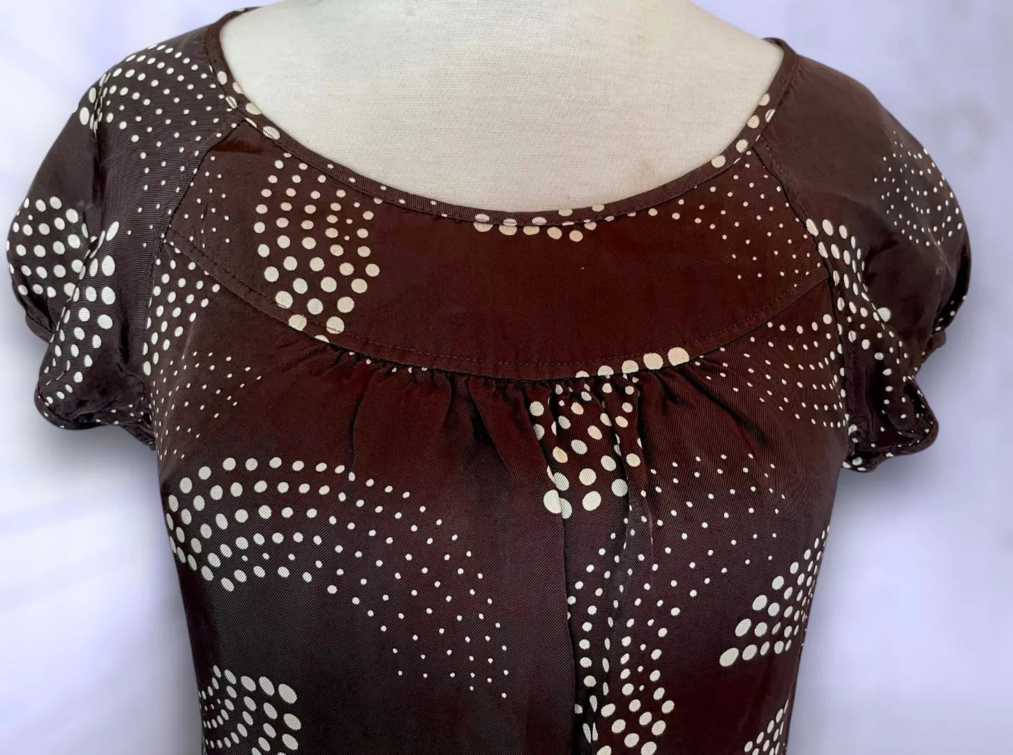Retro 1960’s Brown & Cream Abstract Polkadot Print Short Dress