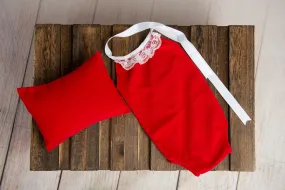 SET Sleeveless Lace Romper with Mini Pillow - Textured - Red