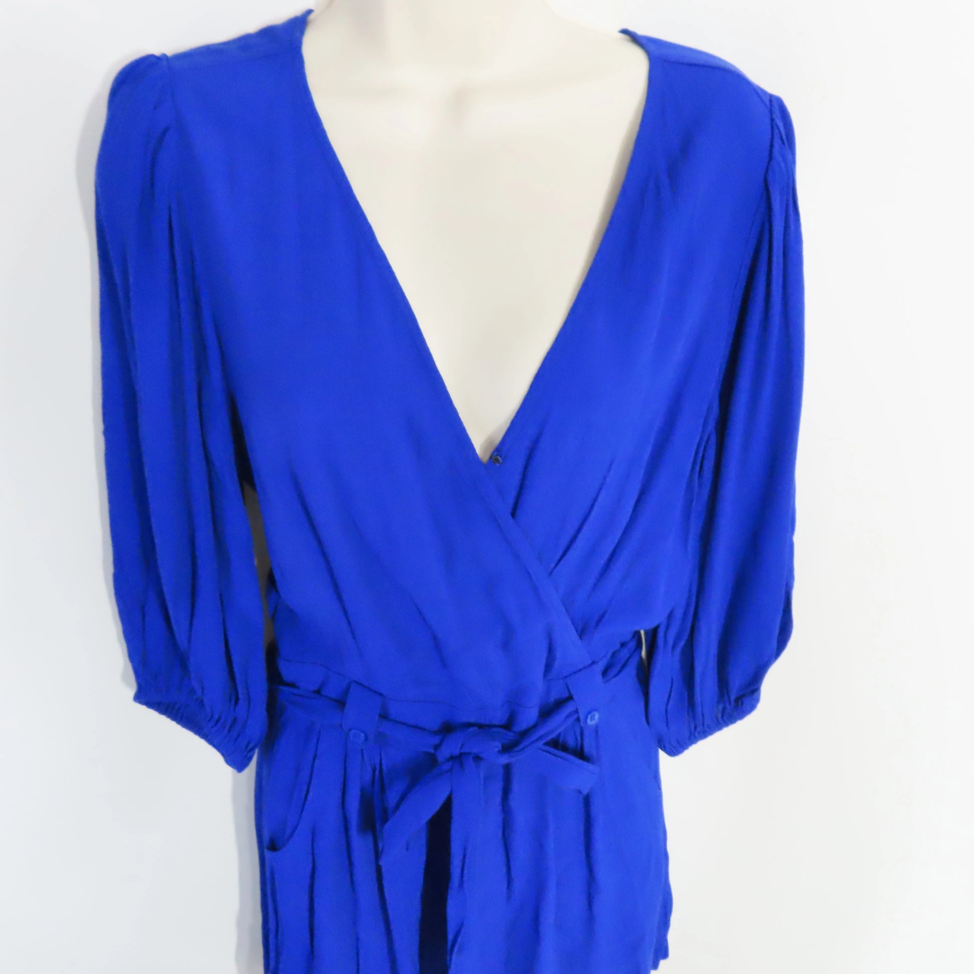 Yumi Kim Liz Romper 3/4 Sleeves Blue Silk Belted Surplice Neckline Size Small